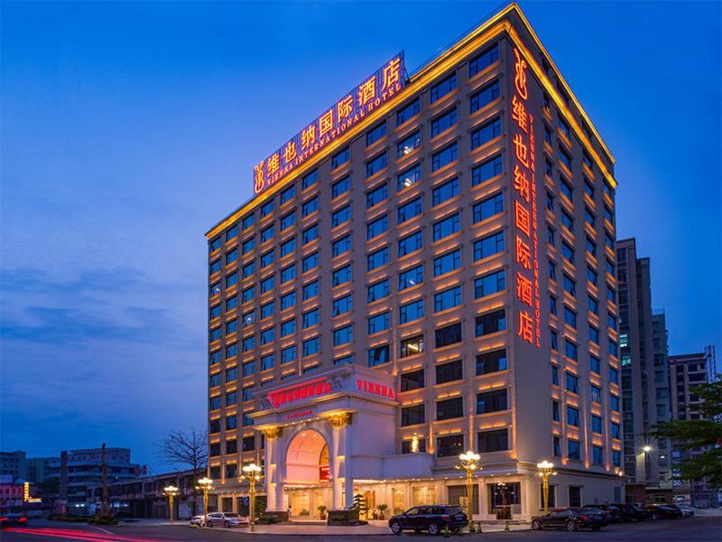 Vienna International Hotel Puning International Commodity City Extérieur photo